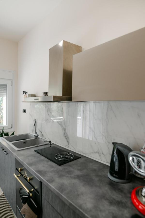 Zen Sea Apartment Alexandroupoli Bagian luar foto